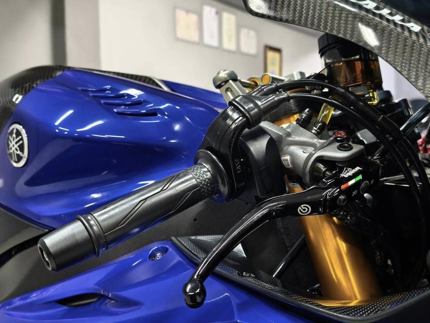 YAMAHA R6 ปี 2018 ABS สปอร์ตตัวโหด ของแต่งหลักแสน หล่อจัดเต็ม รูปที่ 13