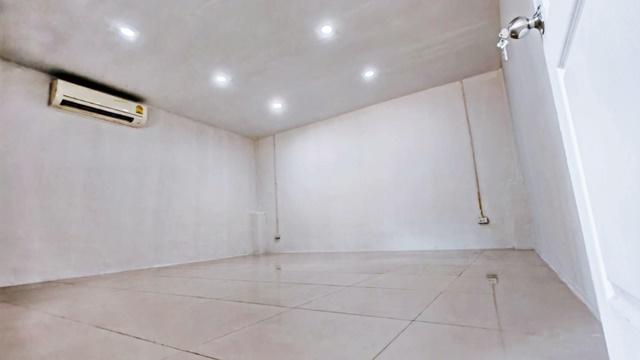 ติดตลาดนัดวาสนาบางน้ำจืด ถูกที่สุดในโลก ตรม.ละ 85บาท โกดังให้เช่า Stand Alone ขนาดใหญ่ 450ตรม. พื้นที่กว้าง รง.2 รง.4 สม 3