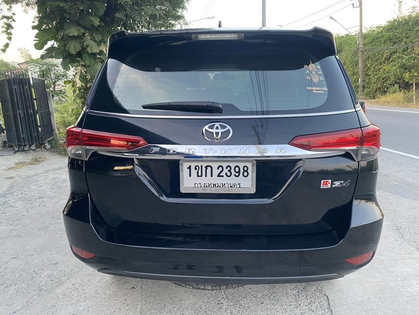 Toyota Fortuner 2.4 cc โฟวิล ออโต้ รูปย่อยที่ 2