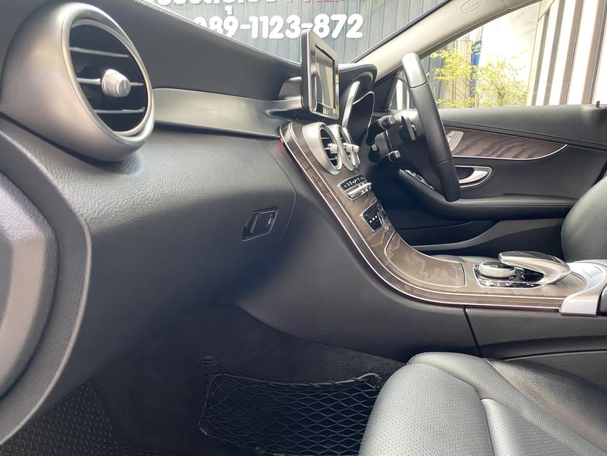 BENZ C350e 2.0 Plug-in Hybrid Exclusive ปี2018 แท้ รถมือเดียวเข้าศูนย์ตามระยะถึงปัจจุบัน 11