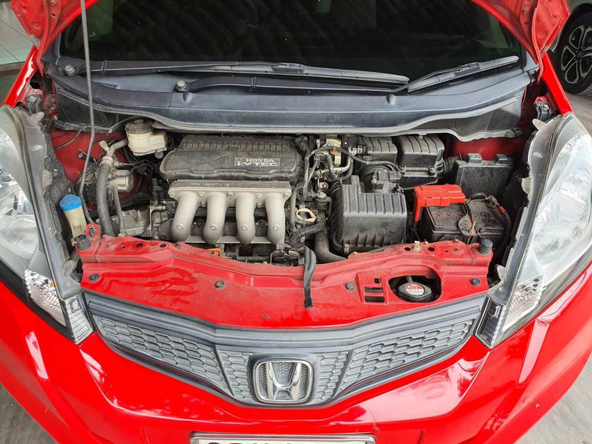 Honda Jazz 1.5V Auto ปี 2013 สีแดง รถมือ1 เช็คศูนย์ 5