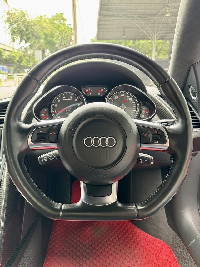 Audi R8 Coupe