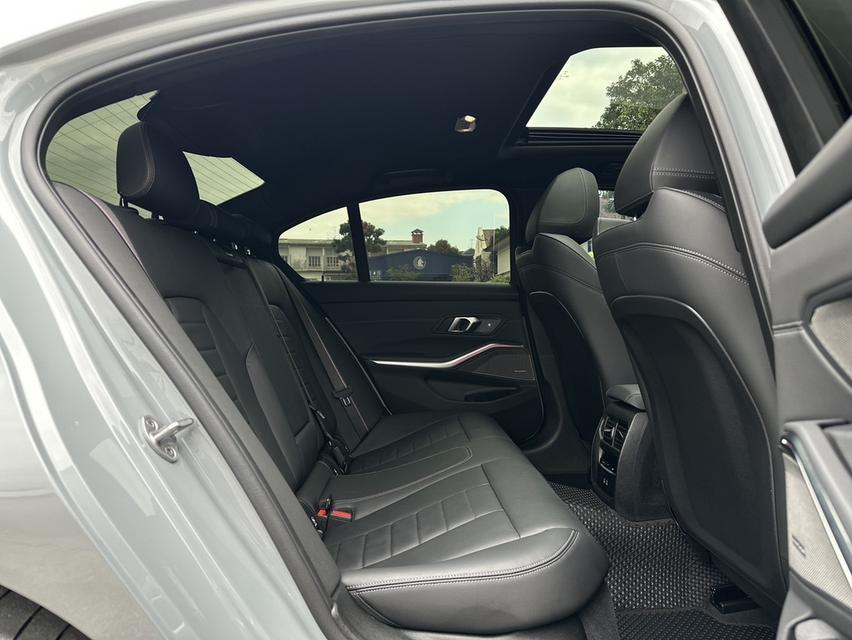 Bmw Serie330e M Sport 13