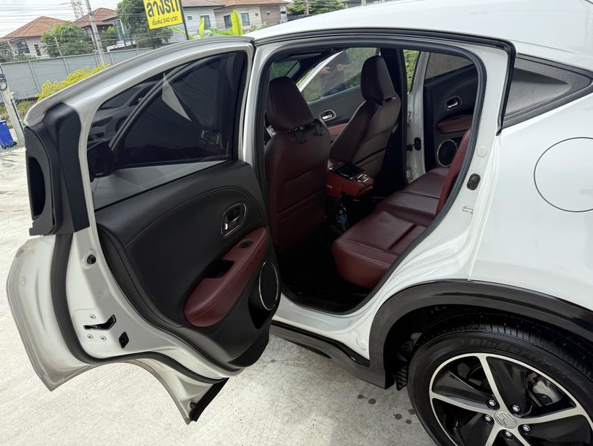 Honda H-RV 11