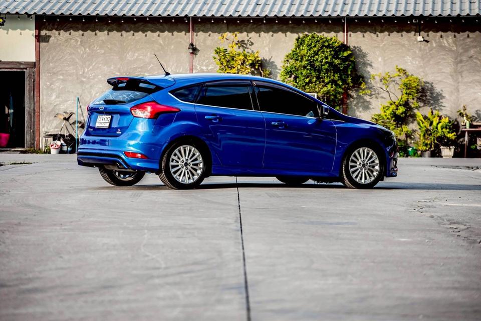 Ford focus 1.5 Ecoboost ปี 2017 สีน้ำเงิน 7