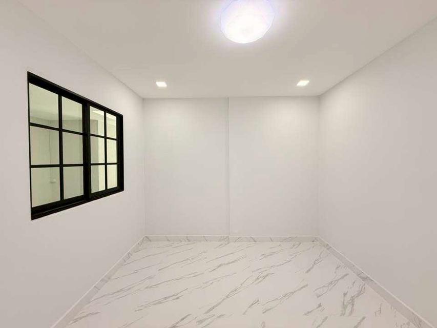 บ้านเดี่ยวชั้นเดียว รามคำแหง มีนบุรี หมู่บ้านเคหะธานี 4 ซอยมิสทีน นัดชมบ้าน 085-318-6868 คุณวา 15