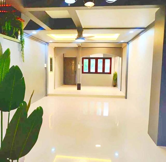 ม.ราชภัฏพระนคร 700 ม. แจ้งวัฒนะ 1-8 MRT หลักสี่ 800 ม.ให้เช่าทาวน์เฮาส์หรู 2 ชั้นรีใหม่ทั้งหลัง 26 ตร.วา. 210 ตร.ม. 6