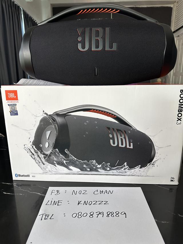 JBL boombox 3