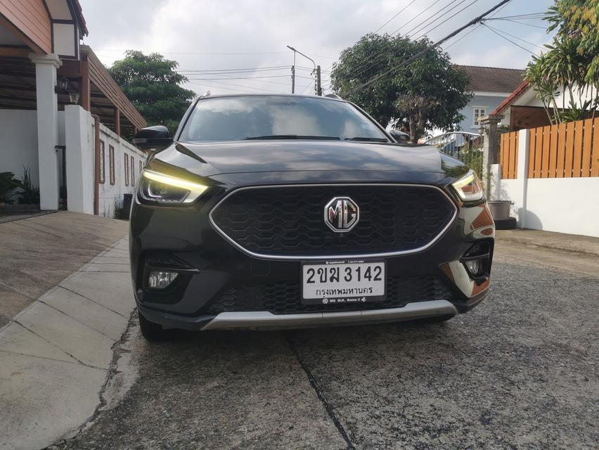 2021 MG ZS 1.5x หลังคาแก้ว LPG สุดประหยัด ปลอดภัย วิ่งน้อยมาก