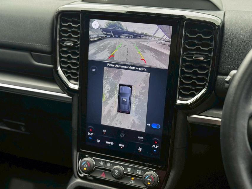 FORD EVEREST Wagon 4dr Titanium+ 7st Auto 10sp 4WD 2.0DTTi (Bi-Turbo) ปี 2023 สีดำ 13