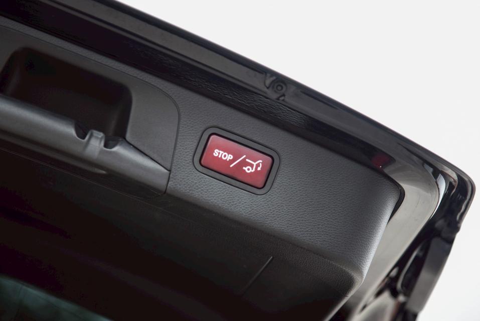 รหัสรถ CBL3577 Benz GLC250d 2.1 4MATIC [w253] AT 2016 6