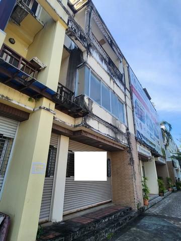 For Rent : Kohkaew, 3-Story commercial buildings, 2 Bedrooms 2