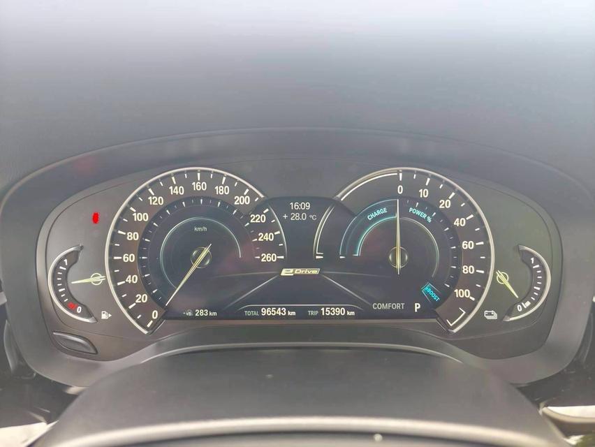 ขาย BMW 530e 2.0Elite ปี20 9