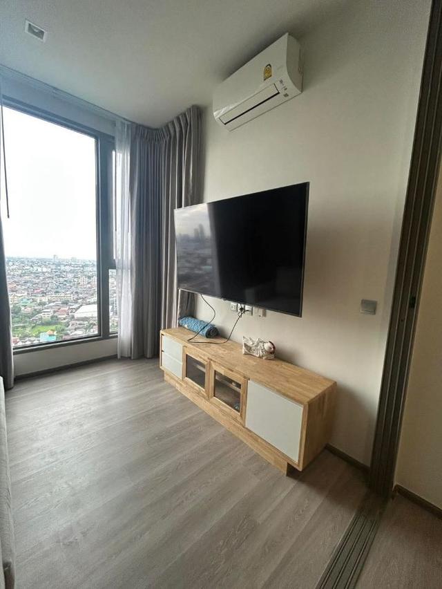 ให้เช่า คอนโด ริธึ่ม เจริญกรุง พาวิลเลี่ยน  ชั้น 24 ขนาด 44 ตรม. ราคา 40,000 บาท-เดือน 1