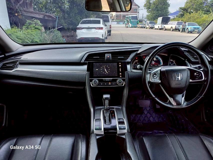 Honda Civic FC 1.8 EL i-VTEC ปี2017 11