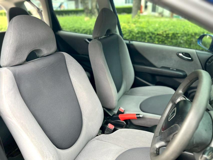 Honda Jazz GD 1.5 VTEC เครื่องยนต์: เบนซิน เกียร์:ออโต้ ปี: 2004 สี:น้ำเงิน รูปที่ 13