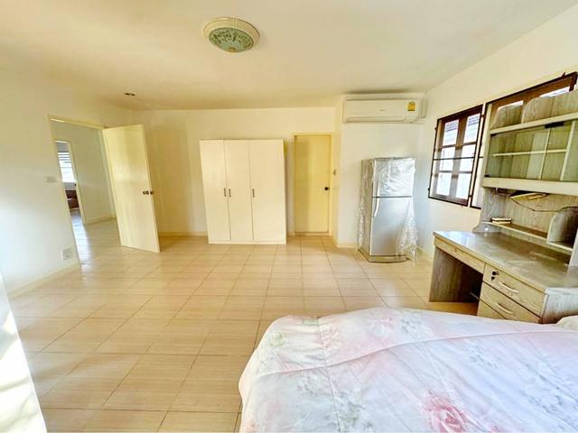 MRT น้อมเกล้า 2 กม.รามคำแหง 148-152 ใหม่ทั้งหลัง 95ตร.วา.รร.นานาชาติฮีทฟิลด์ 2.1 กม. ตลาดซีรอ 700ม.ให้เช่าบ้านเดี่ยว 2 ช 6