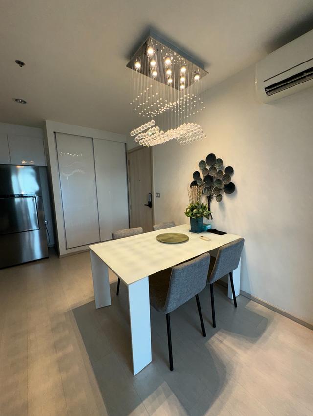 Sale / Rent Rhythm Sukhumvit 42 35th floor 80 sqms 2 bedrooms 2 bathrooms Fully furnished Rent 69,000 baht Price. 18,900,000 baht Line id : kingrice 3