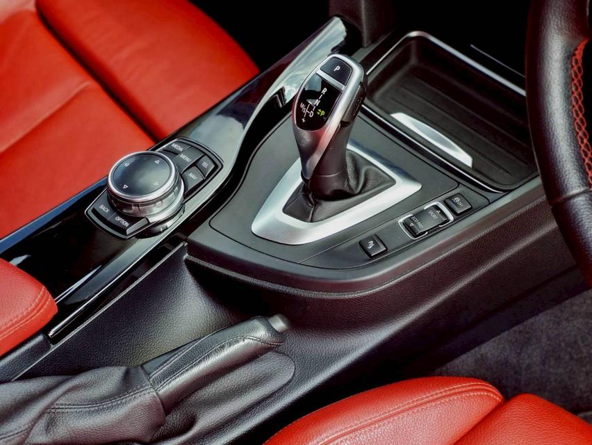 Bmw 320i Sport ( F30 ) ปี 2015 ไมล์ 132,xxx km. 14