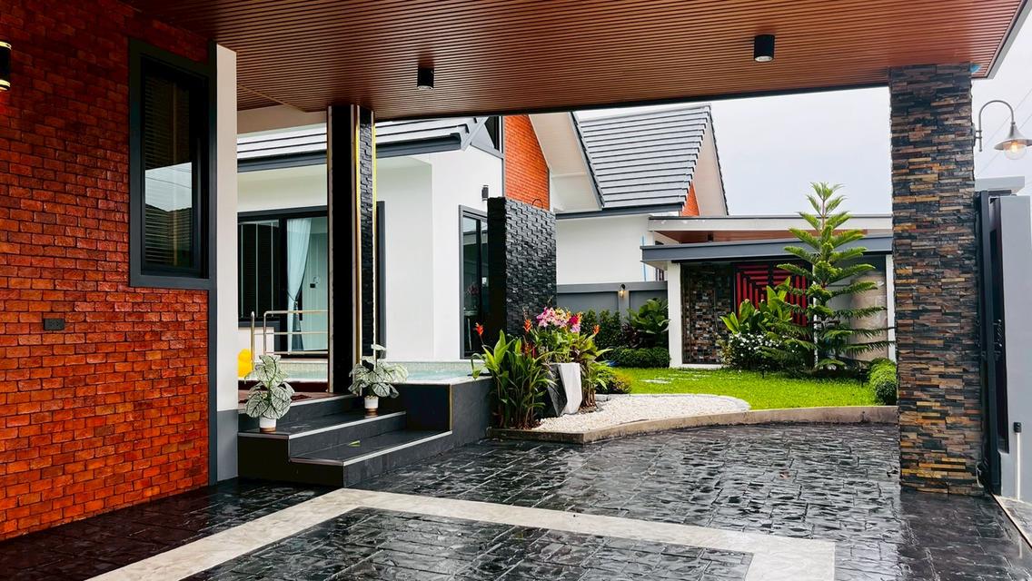 พูลวิลล่าหรู สไตล์ Modern Luxury – ทำเลศักยภาพ ย่านโป่ง พัทยา 8