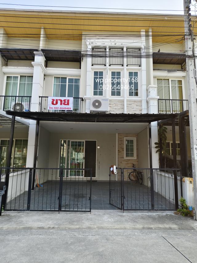 ขายโกลเด้นซิตี้ ปิ่นเกล้า-จรัญ ทาวน์โฮม 2 ชั้น 4 นอน 3 น้ำ 2 จอดรถในบ้าน หน้าบ้านติดสวน วิวสวย บรรยากาศดี 1