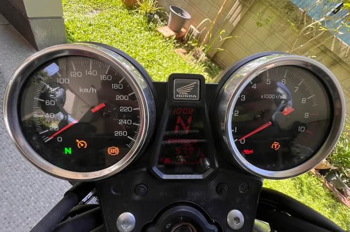 รีบขาย Honda CB1300 4