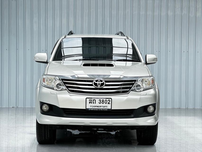 Toyota Fortuner 3.0V D4D VN TURBO VSC ดีเซล เกียร์ออโต้ ปี2012