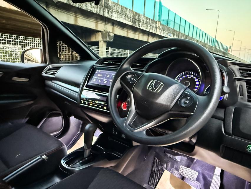 ขาย Honda Jazz 1.5RS ปี21 11