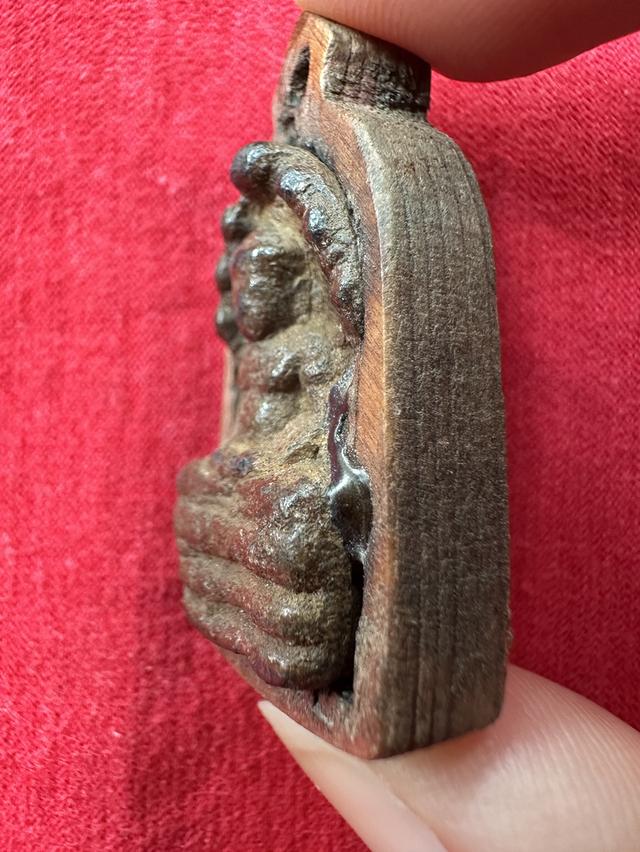 พระนาคปรกพิมพ์เข่าบ่วงเนื้อชินเงิน รูปที่ 3