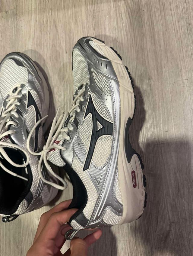 Mizuno sneaker US 10.5 รูปที่ 2