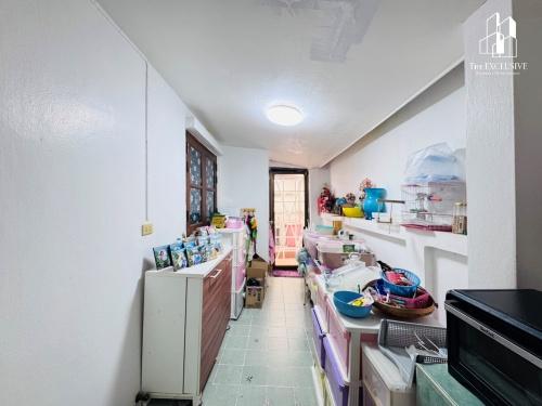 ขายบ้านเดี่ยว 2 ชั้น หมู่บ้านพงษ์ศิริชัย 3 ติดถนนบรมราชชนนี เข้าเมืองสะดวก 14