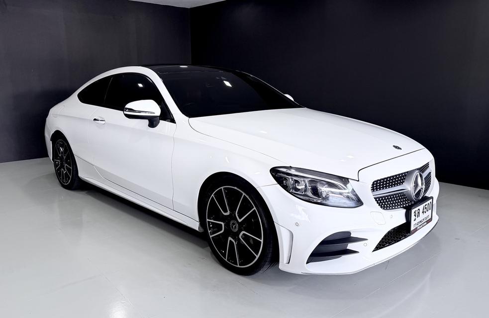 Benz C200 Coupe AMG Dynamic ปี 2018 รถมือเดียว ออกป้ายแดง เลขไมล์ 127,xxx km. รูปย่อยที่ 2