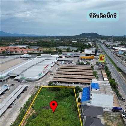 ขายที่ดินสุราษฎร์ธานี อ.เมือง ติดถนนใหญ่ ติดบิ๊กซี 5 ไร่เศษ 4