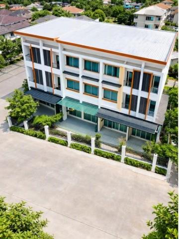 ลาดกระบัง เช่าทาวน์โฮม 3 ชั้นให้เช่า 3 นอน Lotusลาดกระบัง 840ม. แยกประชาพัฒนา 700ม. 3 น้ำ สนามบินสุวรรณภูมิ 6