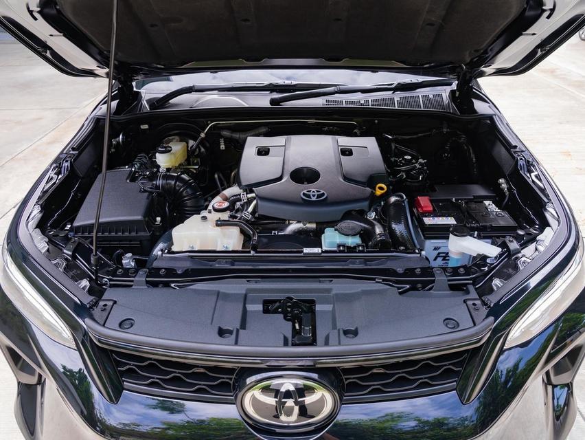 TOYOTA FORTUNER 2.4 LEGENDER BLACK TOP 2WD 2026Fortuner Legender Black Top หล่อสุด ทรงสปอร์ต ออฟชั่นเต็ม รูปที่ 20