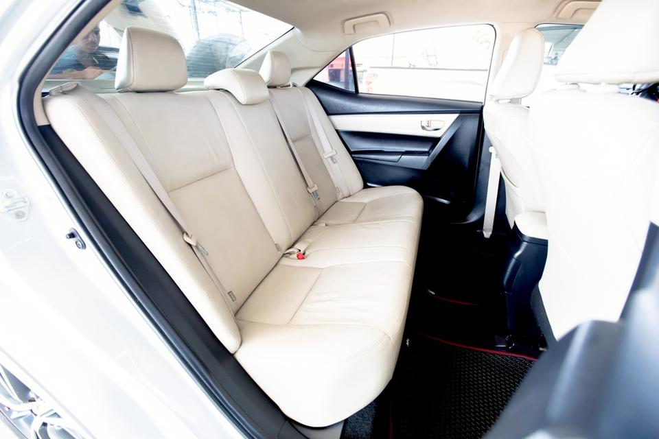 Toyota Altis 1.6G ปี 2014 สีบรอนเงิน  14