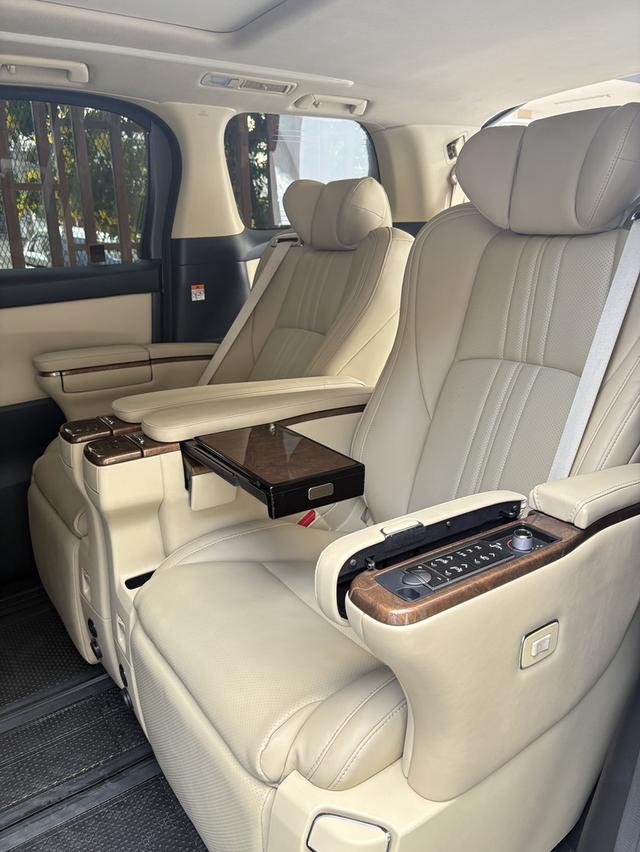 รถยนต์AlphardVellfire รูปที่ 9