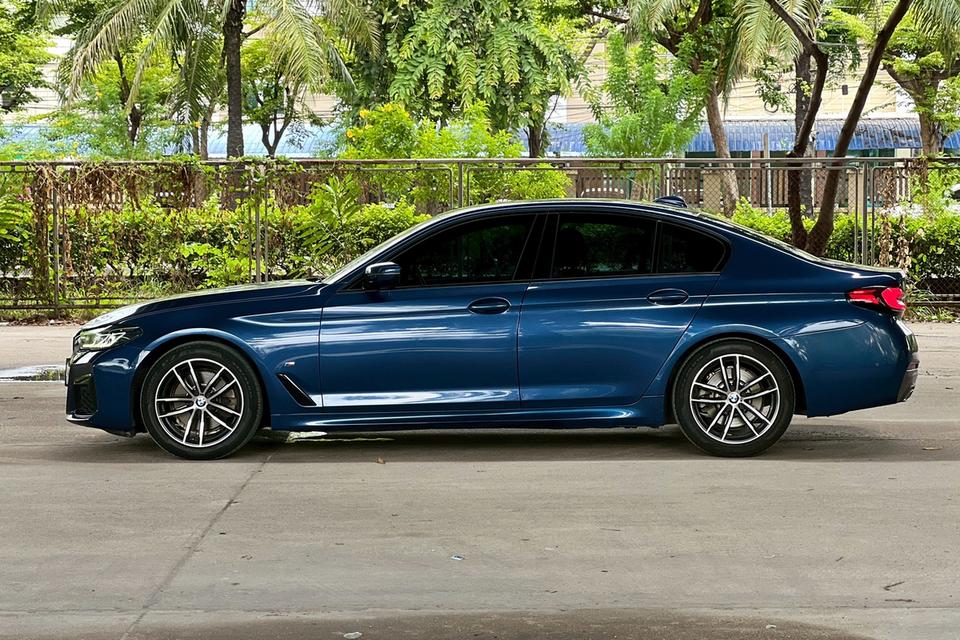 BMW 520d M Sport LCI AT ปี 2023  รถสวยมือเดียว ดีเซล 8