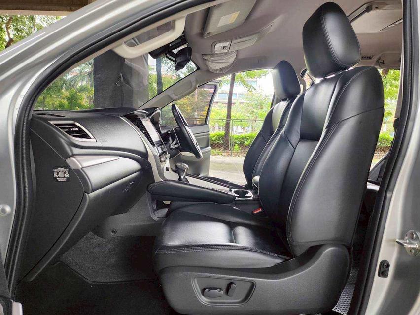 Mitsubishi Pajero Sport 2.4 GT PREMIUM AT 2WD ปี 2020  รถสวยมือเดียว ไมล์น้อย 17