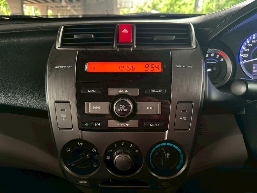 Honda City 1.5 CNG Year 2013 15