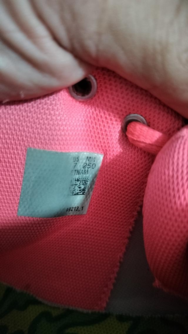 รองเท้ามือ2 8