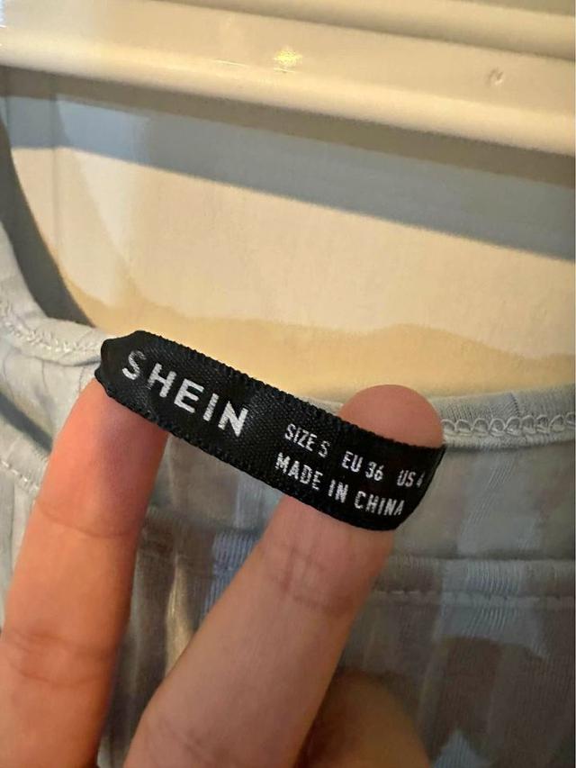 เสื้อกล้าม shein *มือสอง*  3