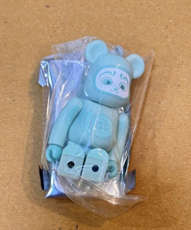 Bearbrick 100% ของแท้ 3