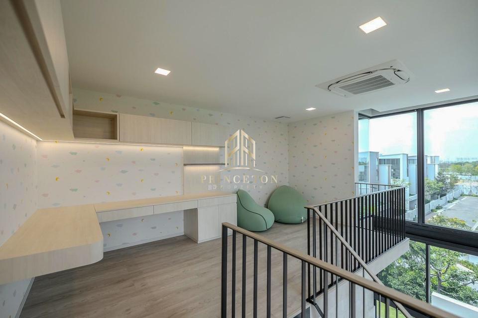 Luxury House For Sale or Rent Vive Krungthep Kreetha 17