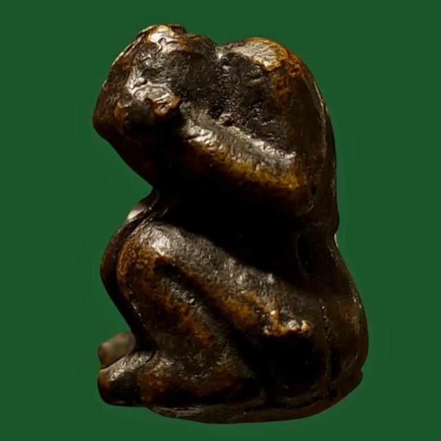 พระปิดตาขอมดำดิน หลวงพ่อโป๊ะ วัดบ้านบิงอ.ขุขันธ์ จ.ศรีสะเกษ