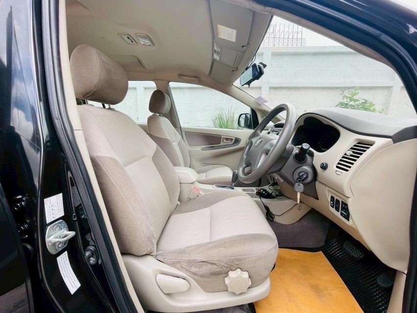 รหัสรถ AP2157 TOYOTA  INNOVA 2.0 G ปี 2012สีเทา 10