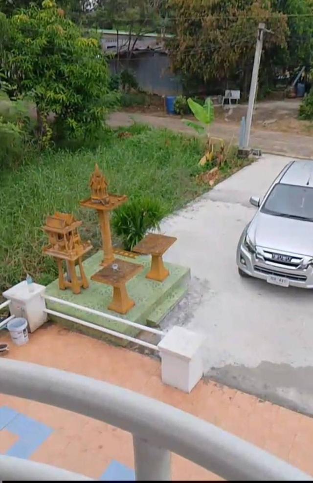 บ้านเดี่ยวพร้อมที่ดิน 6