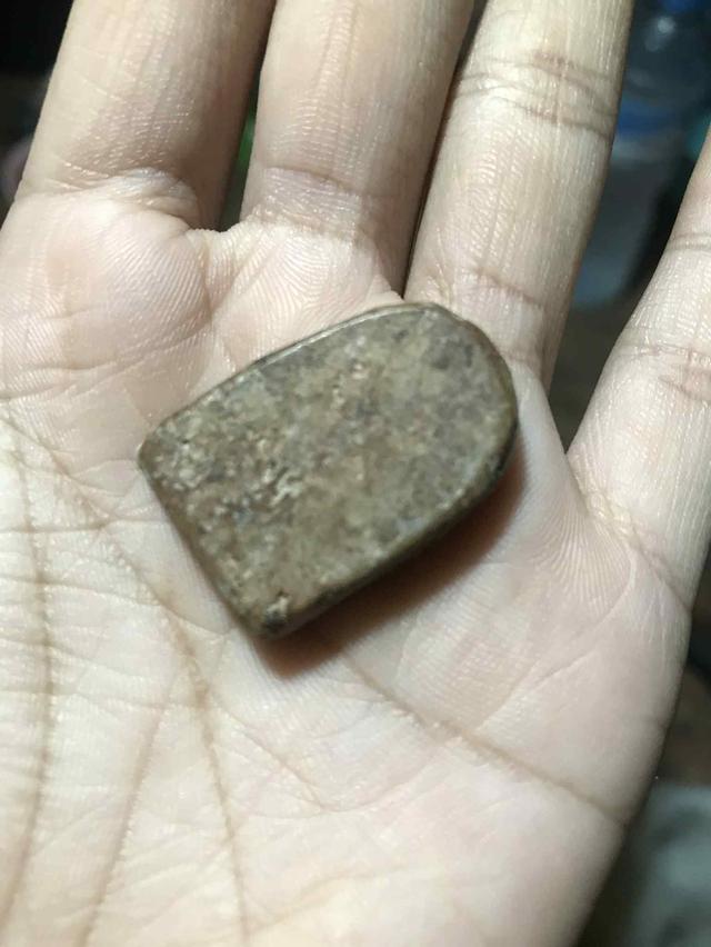 พระซุ้มกอพิมพ์กลางแบบมีลายกนก รูปที่ 15