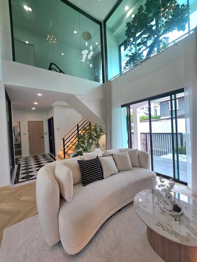 บ้านเดี่ยวหลังใหญ่ นวมินทร์ 127 5