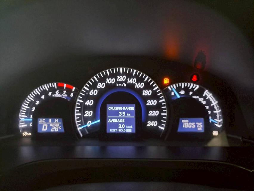 TOYOTA CAMRY 2.0 G EXTREMO ปี2014 รถประวัติดี เข้าศูนย์ตลอด ไม่เคยติดแก๊ส น้ำมันล้วนๆ สีขาว 8